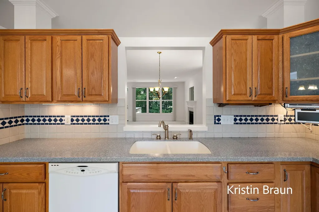 3515 Seminole Woods Drive Norton Shores City MI 49441