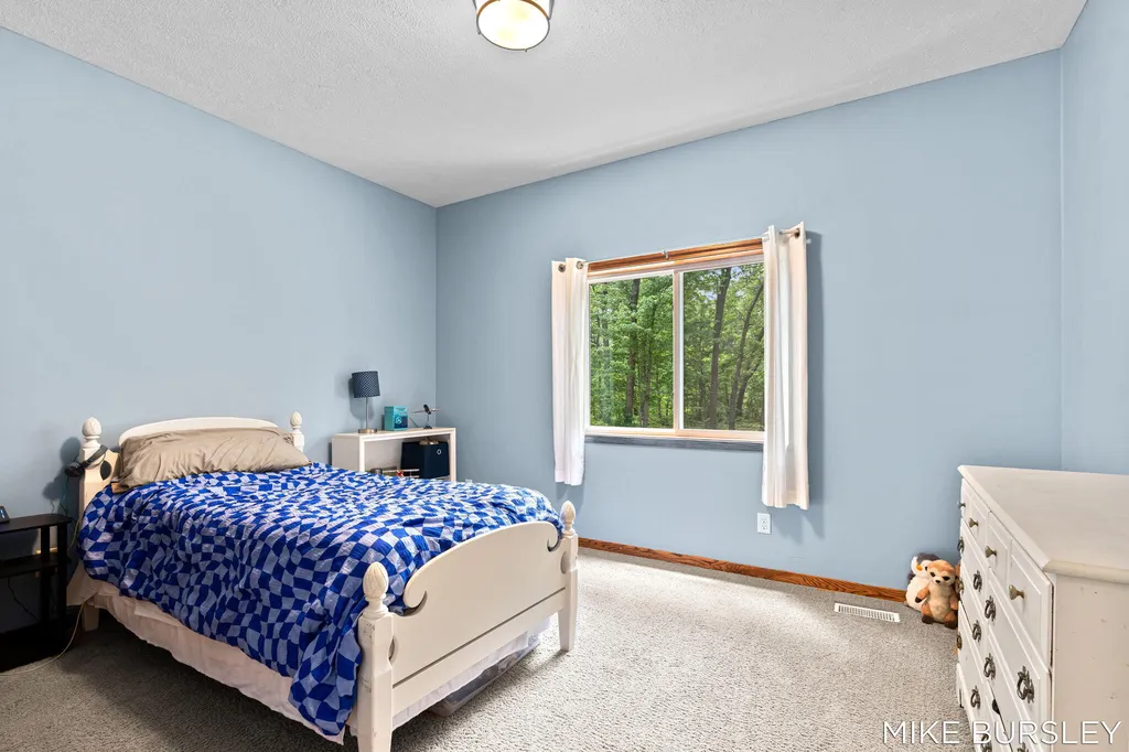 3040 Jamestown Lane Sullivan Township MI 49415