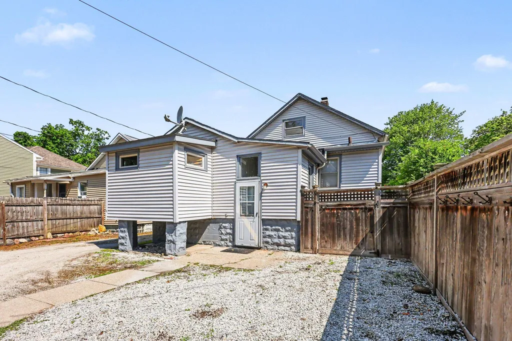 450 Slayton Avenue Grand Haven City MI 49417