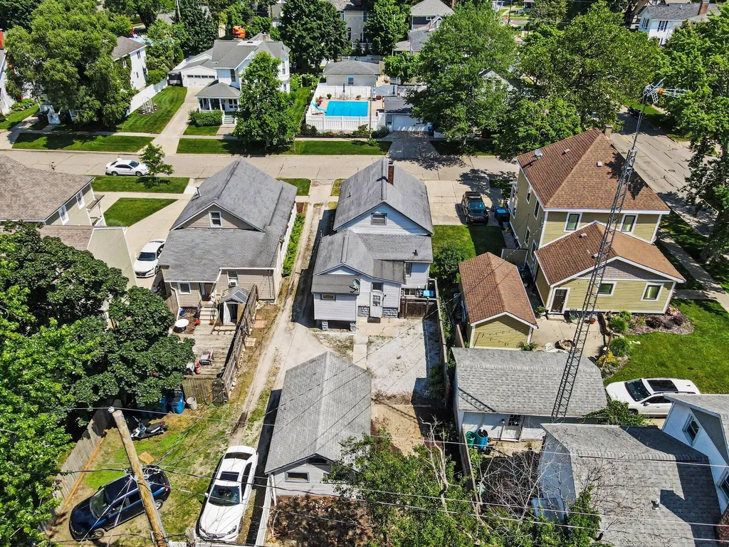 450 Slayton Avenue Grand Haven City MI 49417