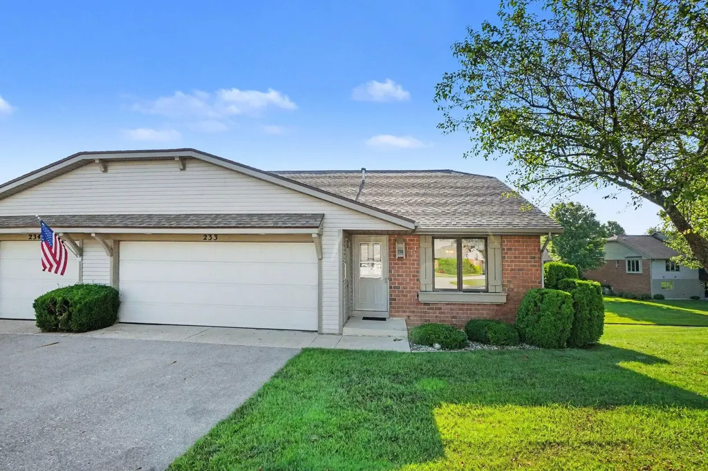 233 Parkside Drive Zeeland City MI 49464