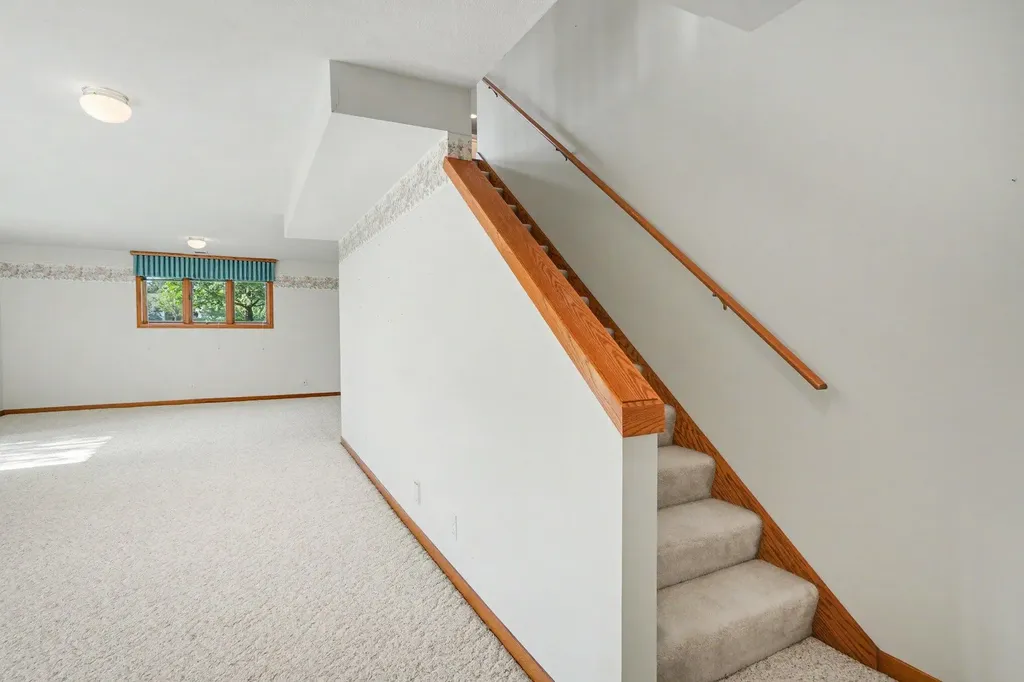 233 Parkside Drive Zeeland City MI 49464
