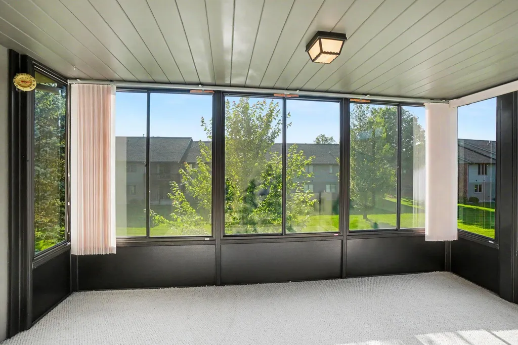 233 Parkside Drive Zeeland City MI 49464