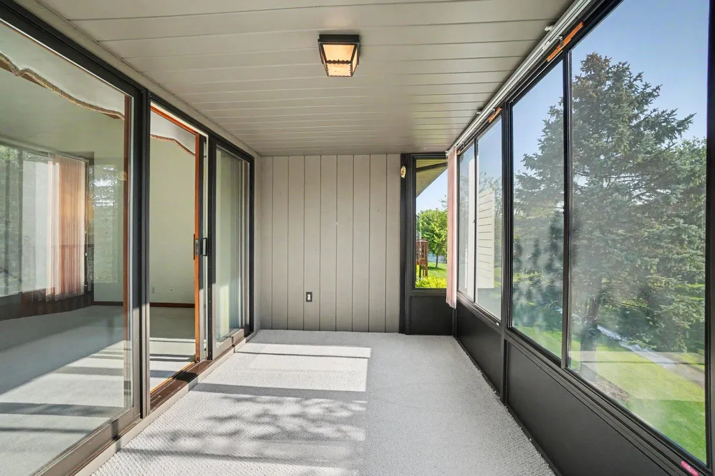 233 Parkside Drive Zeeland City MI 49464