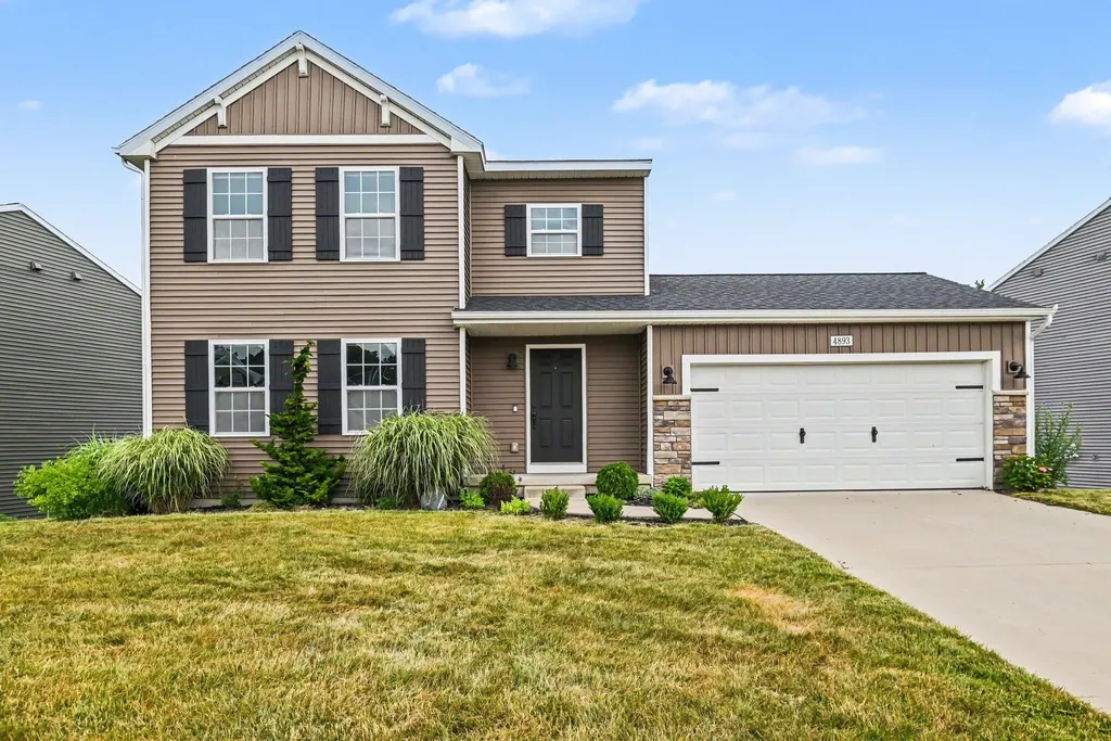 4893 Shadow Creek Drive Hudsonville City MI 49426