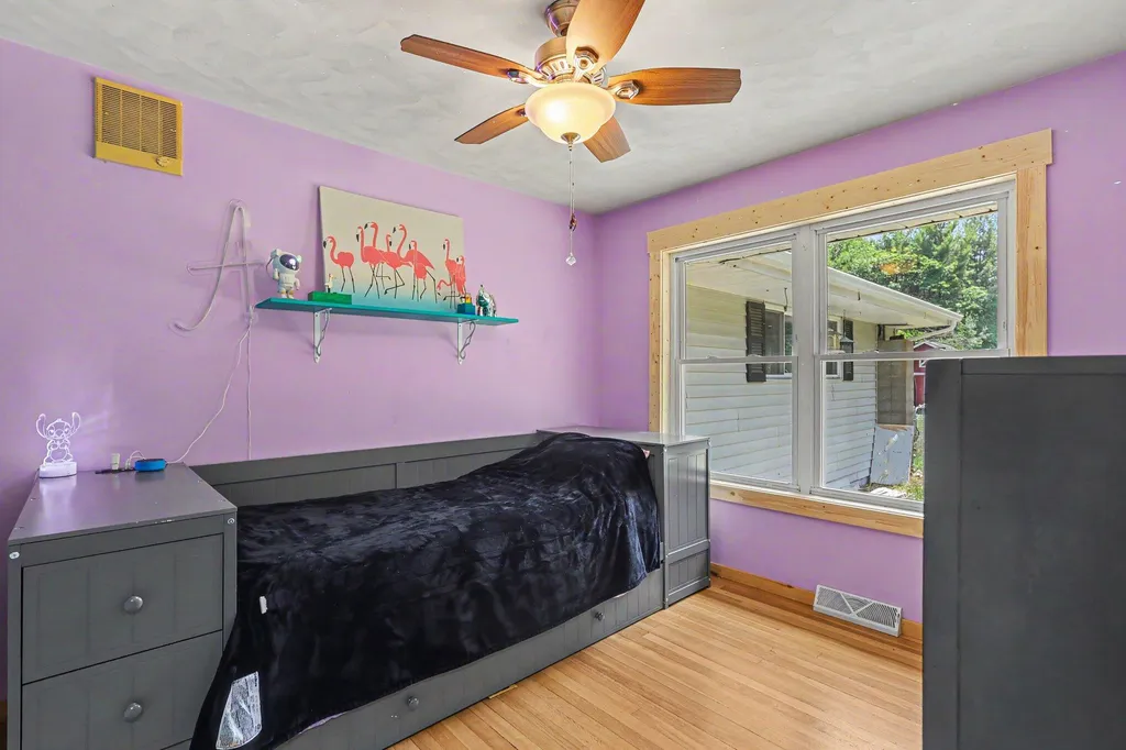 965 Victor Avenue Laketon Township MI 49445