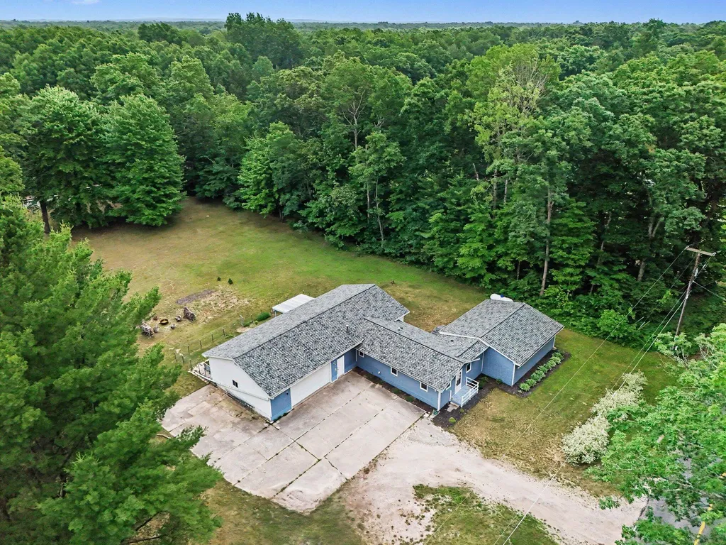 290 N Benson Road Branch Township MI 49410