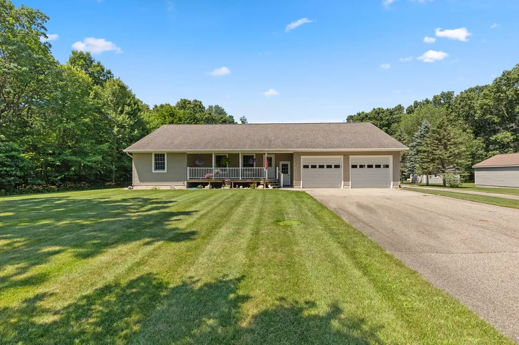 14113 136th Avenue Robinson Township MI 49417