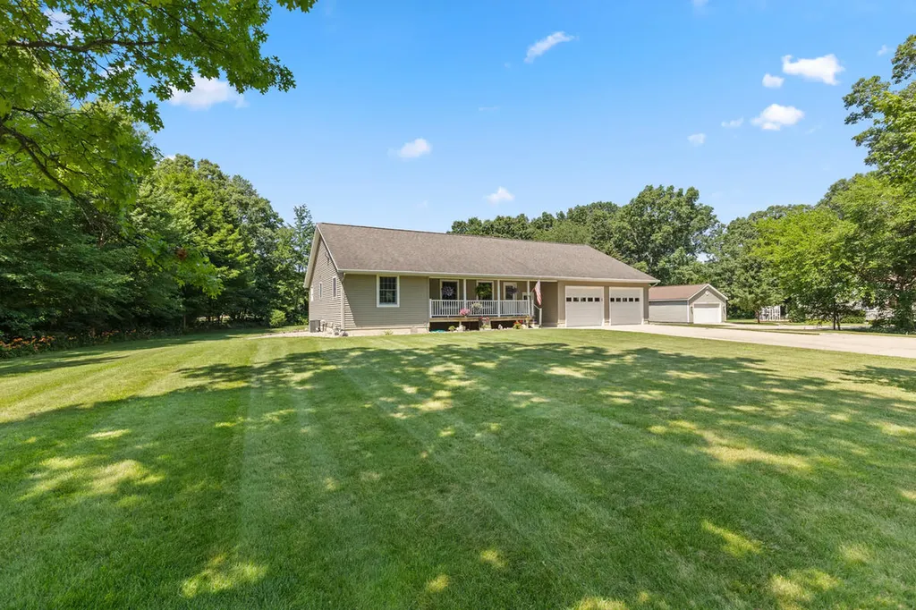 14113 136th Avenue Robinson Township MI 49417