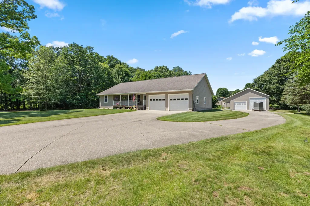 14113 136th Avenue Robinson Township MI 49417