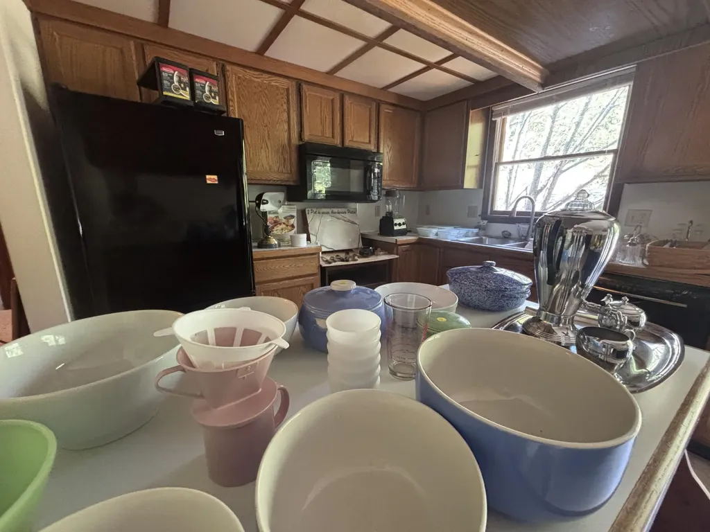 609 Hillock Court Grand Haven City MI 49417