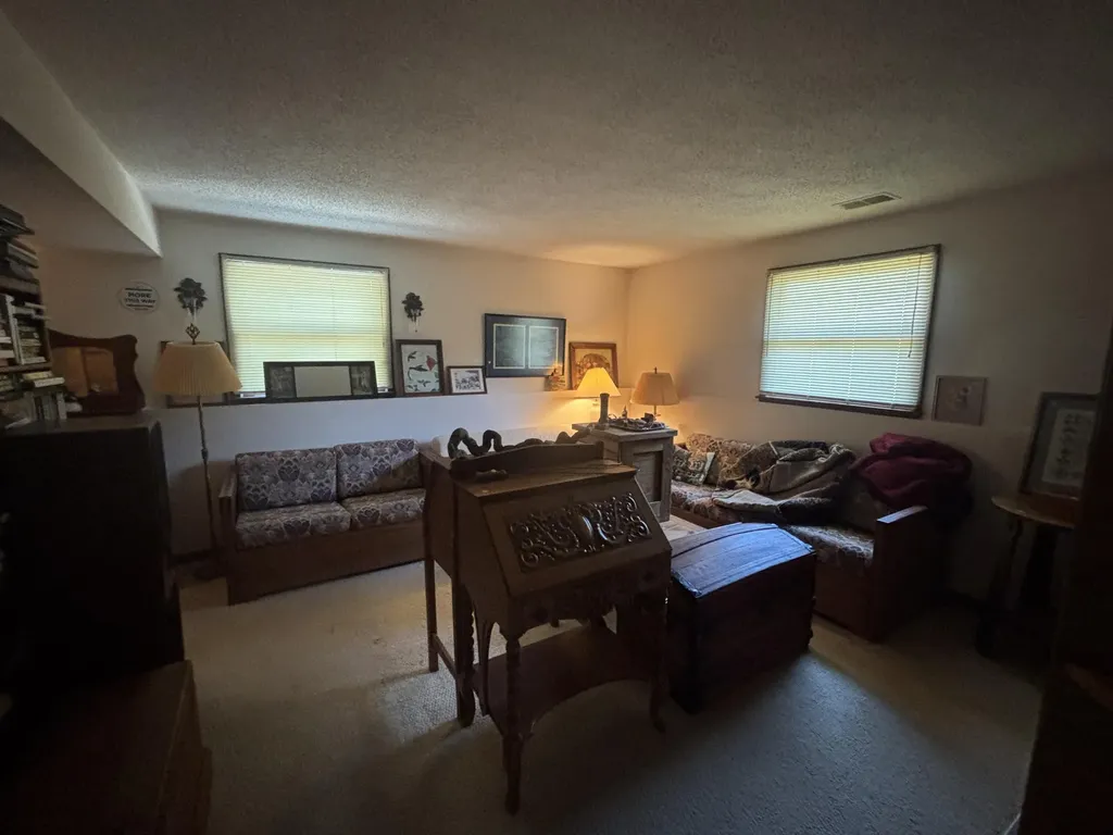 609 Hillock Court Grand Haven City MI 49417