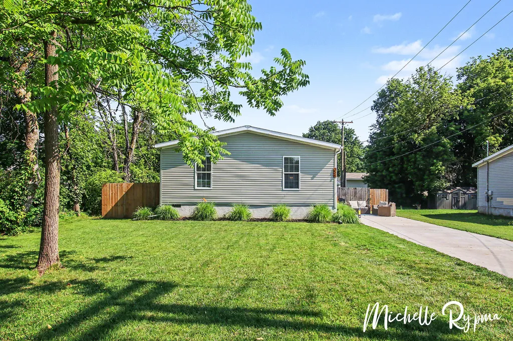 326 Walter Street Fennville City MI 49408
