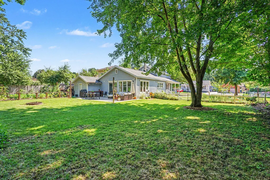 209 N Jackson Street Spring Lake Village MI 49456