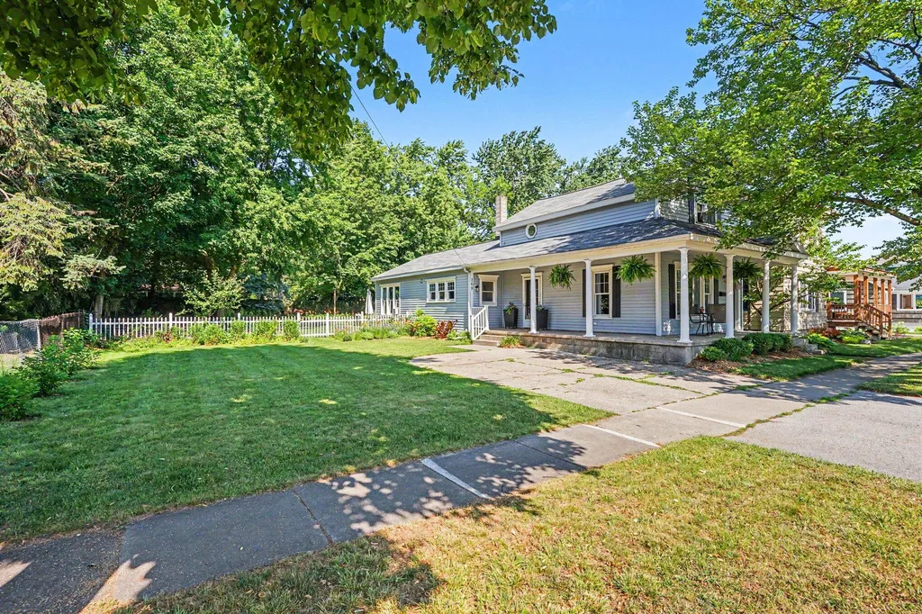 209 N Jackson Street Spring Lake Village MI 49456