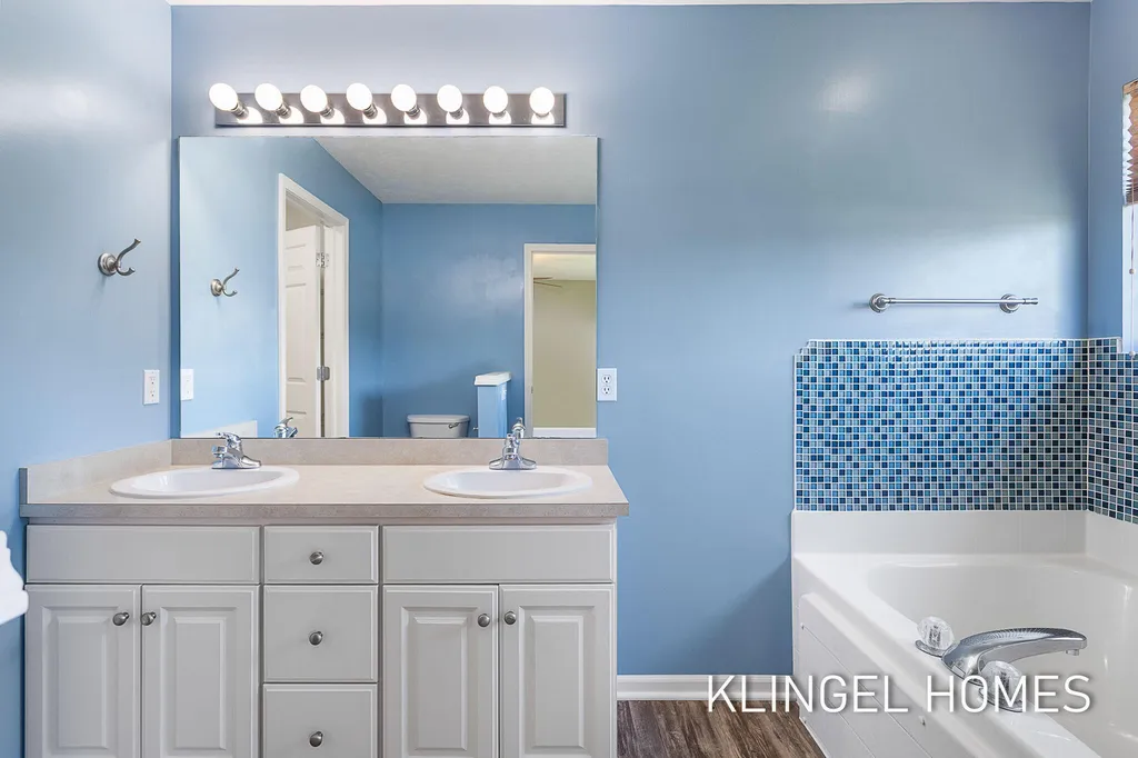 8626 Suntree Lane Zeeland Charter Township MI 49464
