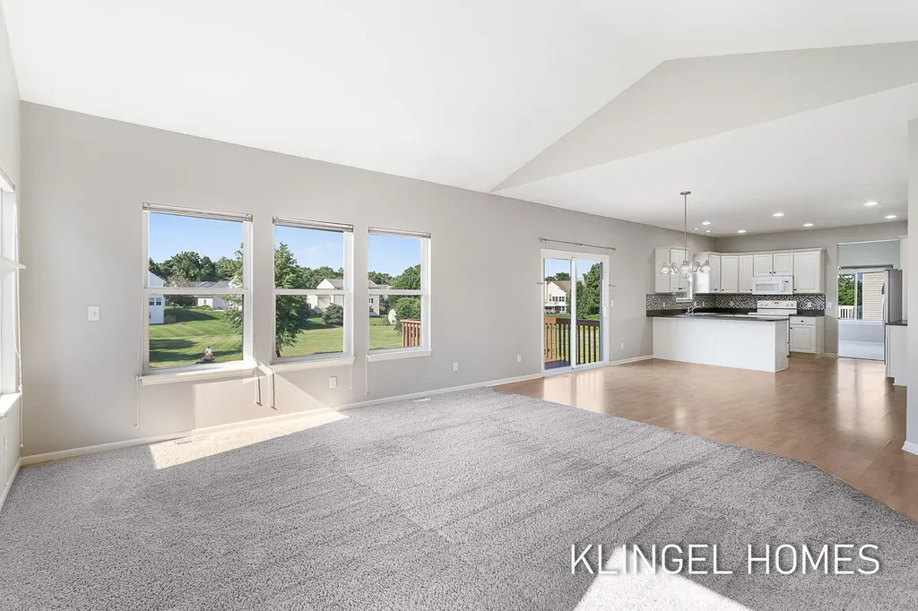 8626 Suntree Lane Zeeland Charter Township MI 49464