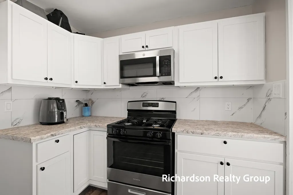 1949 Letart Avenue Muskegon City MI 49441