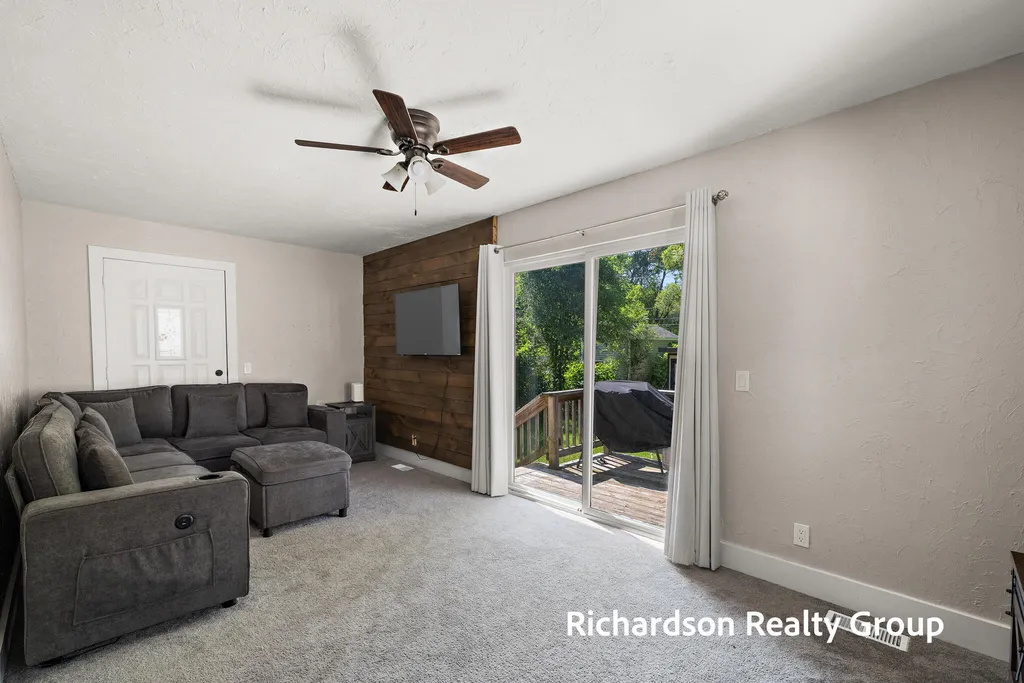 1949 Letart Avenue Muskegon City MI 49441