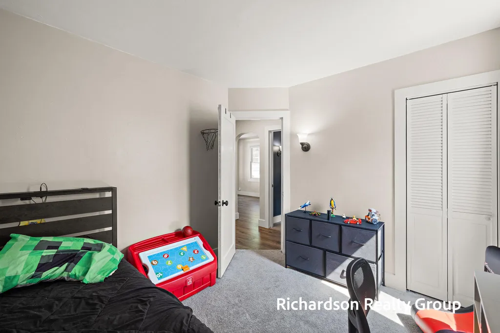 1949 Letart Avenue Muskegon City MI 49441