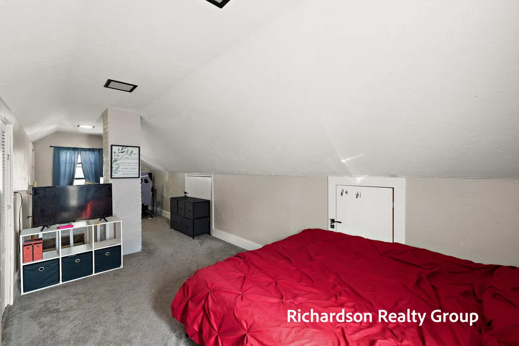 1949 Letart Avenue Muskegon City MI 49441