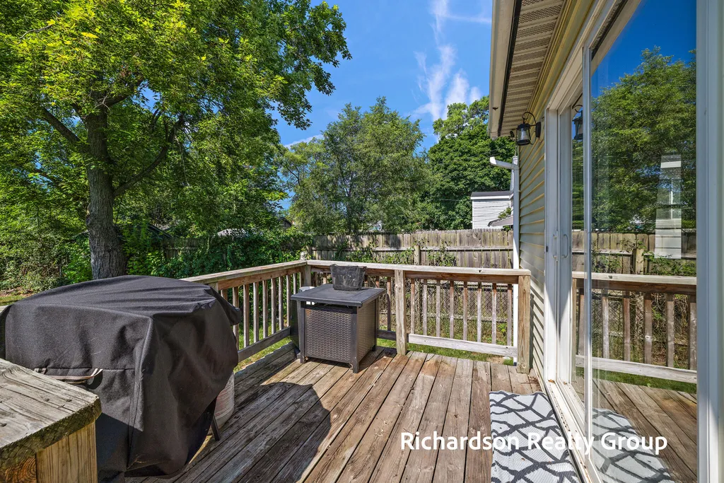 1949 Letart Avenue Muskegon City MI 49441