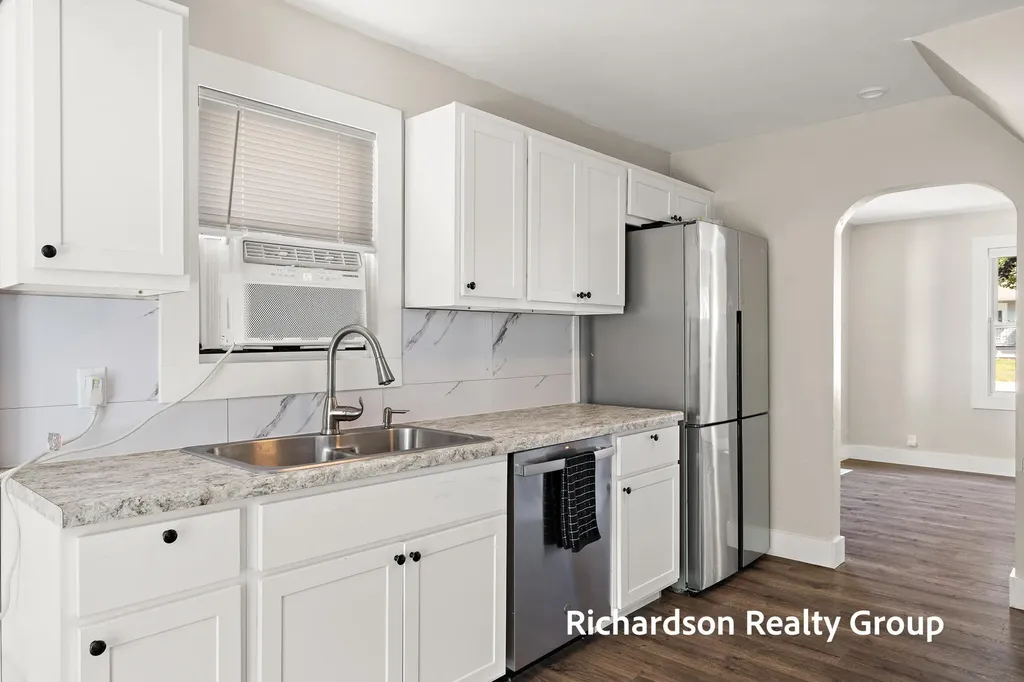 1949 Letart Avenue Muskegon City MI 49441