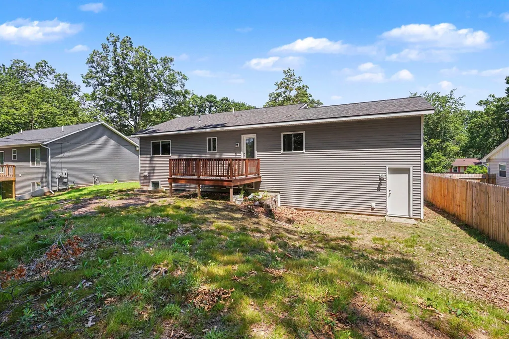 86 Dunton Avenue Holland Charter Township MI 49424