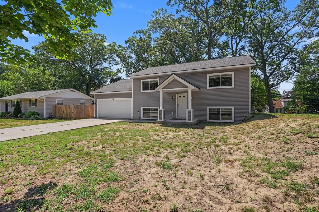 86 Dunton Avenue Holland Charter Township MI 49424