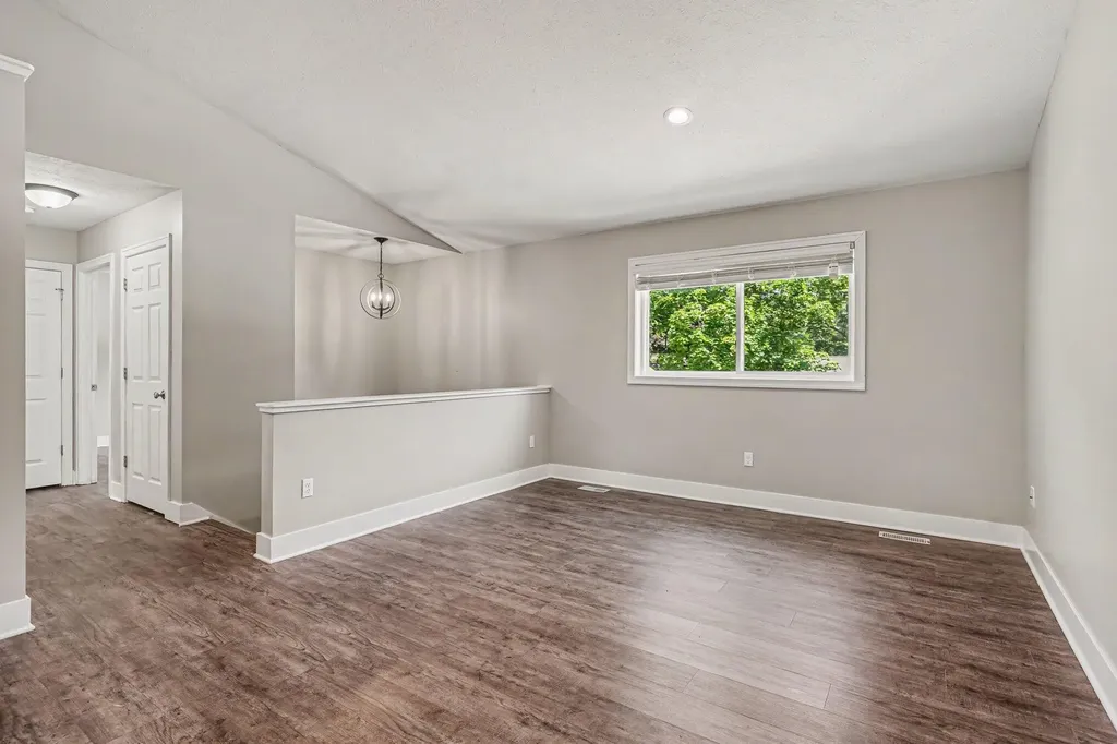 86 Dunton Avenue Holland Charter Township MI 49424
