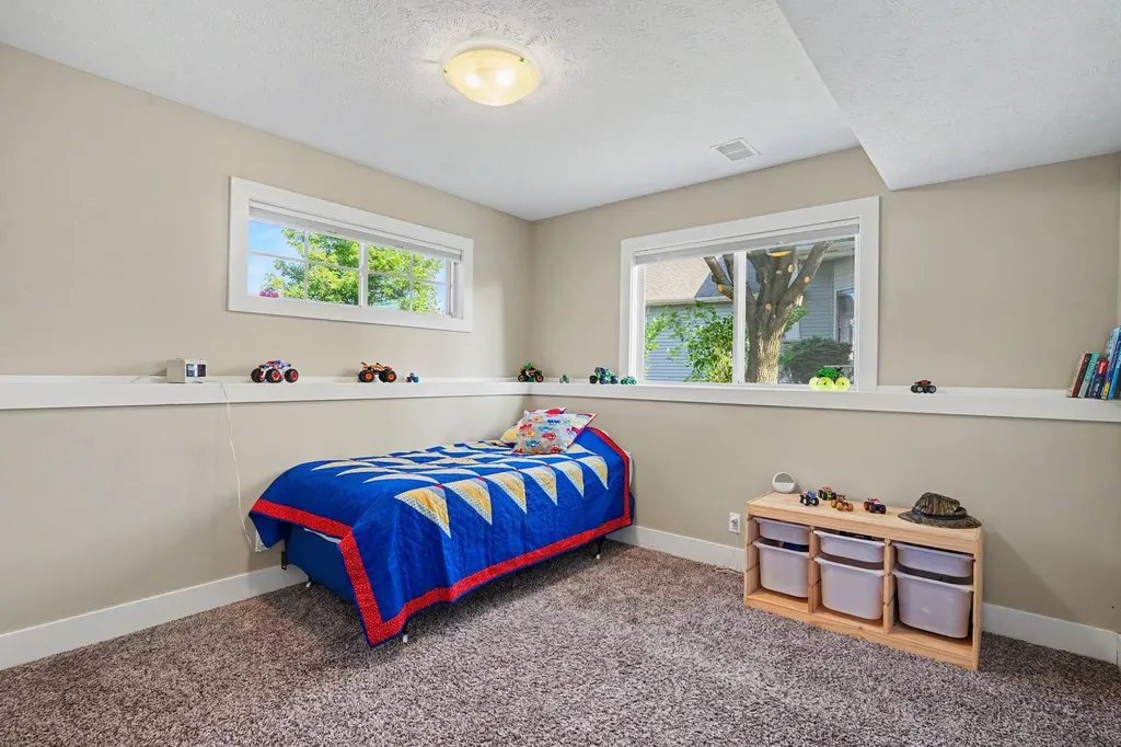 11413 Starflower Drive Holland Charter Township MI 49424