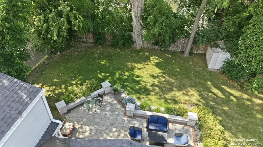 2331 Wilshire Drive SE East Grand Rapids City MI 49506