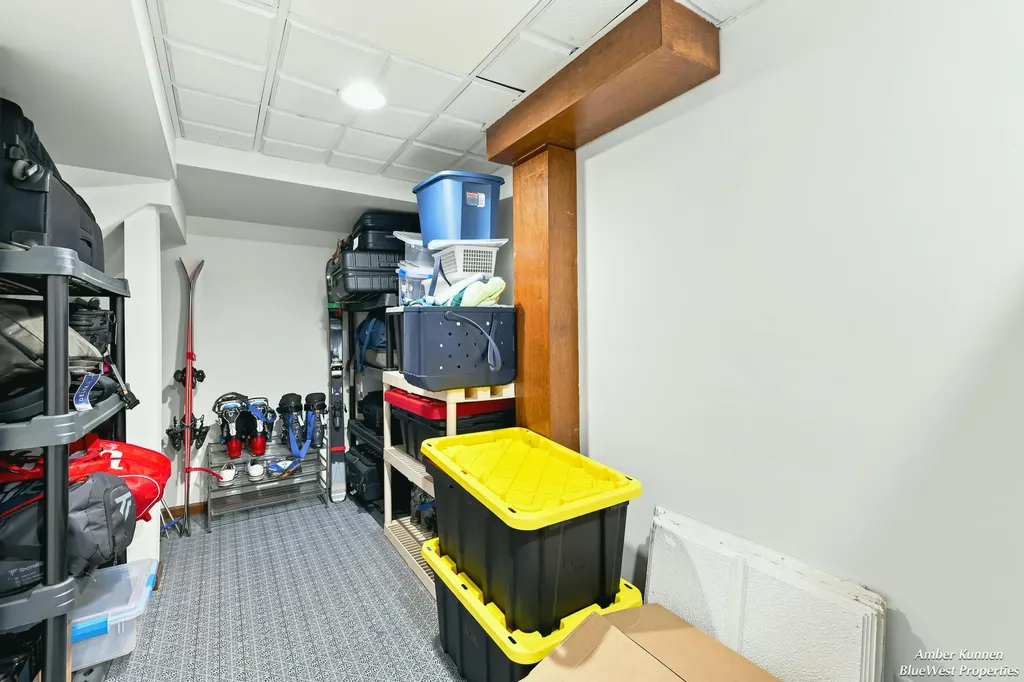2331 Wilshire Drive SE East Grand Rapids City MI 49506