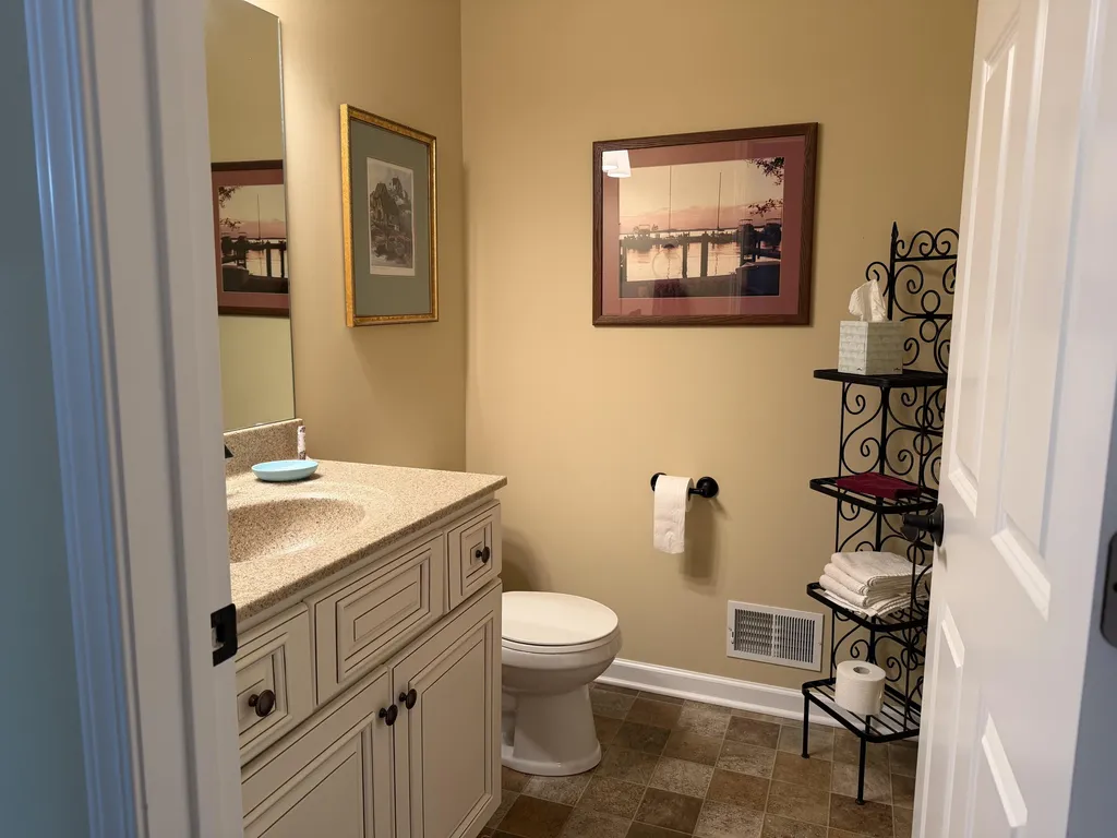 2143 Rosewood Lane Muskegon City MI 49441