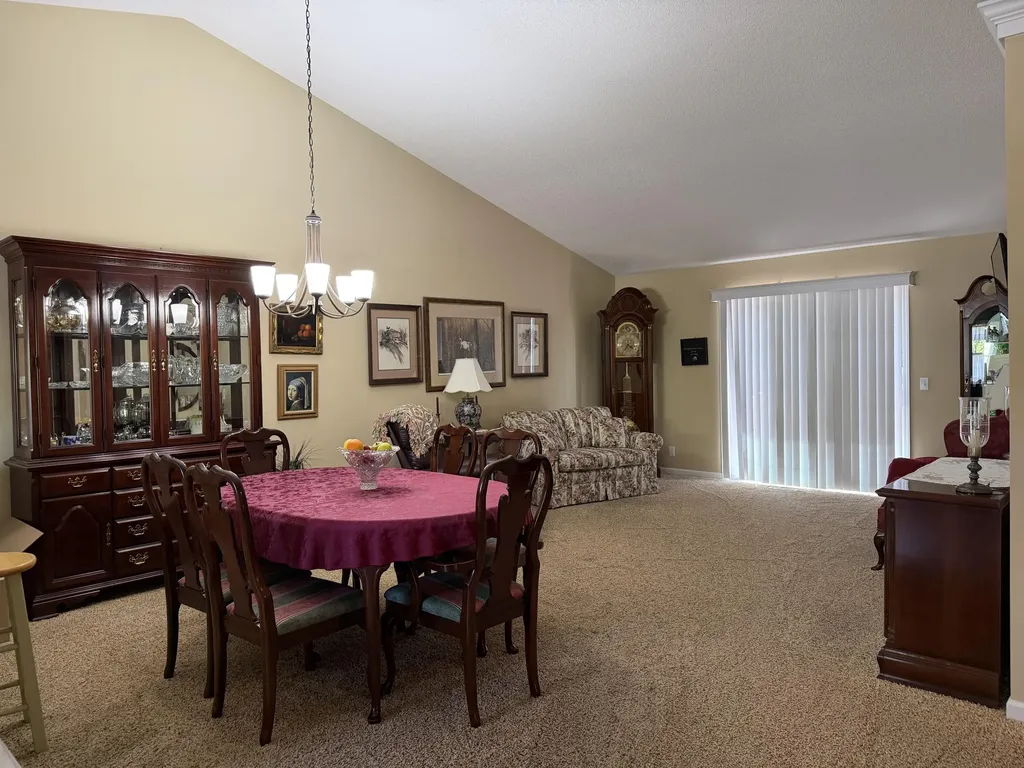 2143 Rosewood Lane Muskegon City MI 49441
