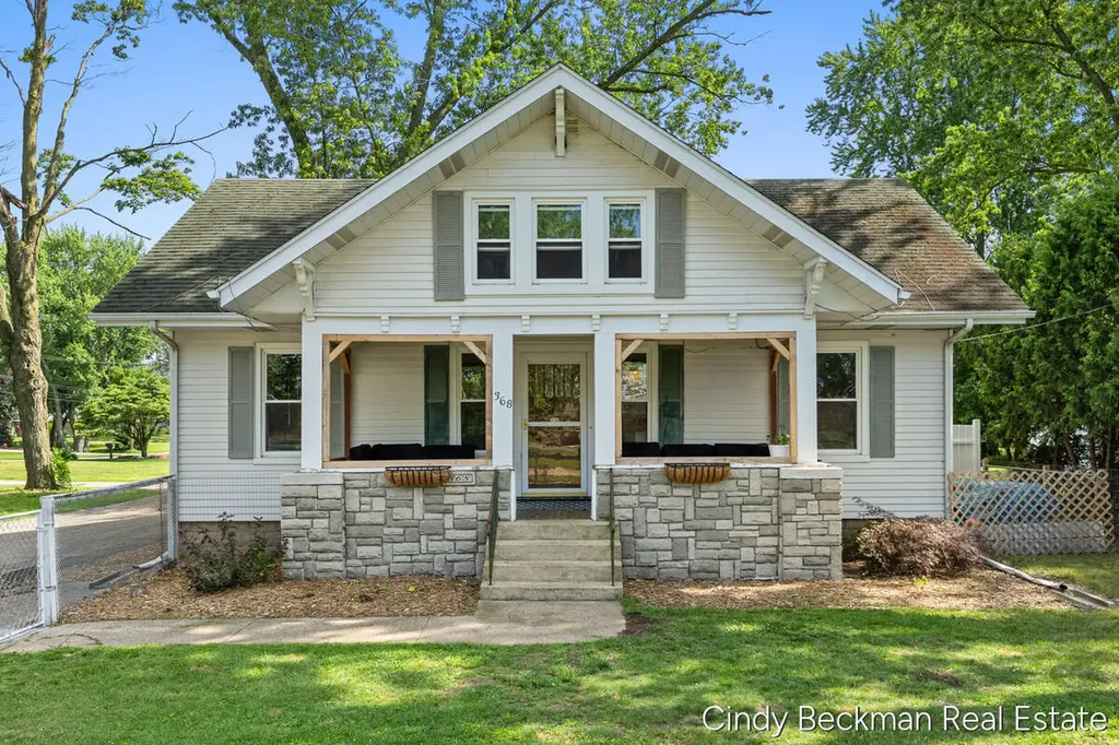 368 E 24th Street Holland City MI 49423