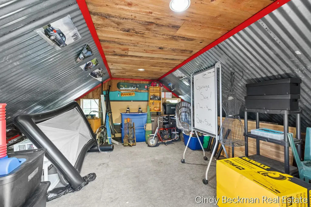 368 E 24th Street Holland City MI 49423