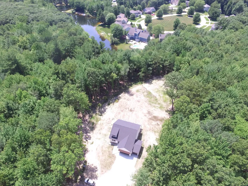 16229 148th Avenue Spring Lake Township MI 49456