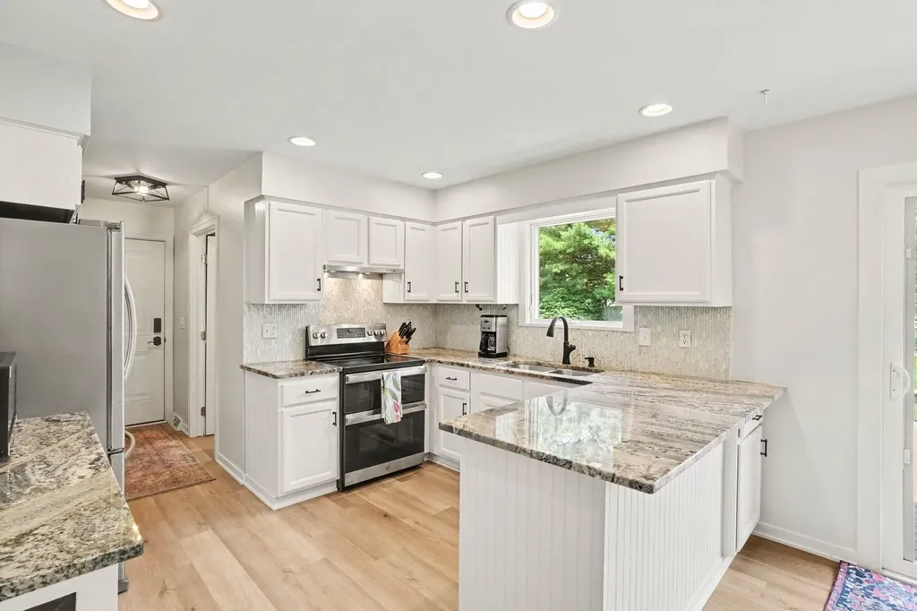 2205 Whispering Dunes Drive Park Township MI 49424