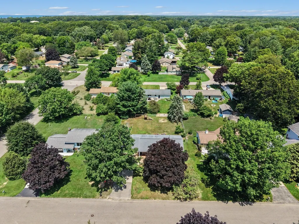 2205 Whispering Dunes Drive Park Township MI 49424