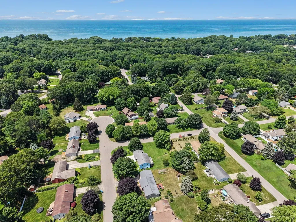 2205 Whispering Dunes Drive Park Township MI 49424