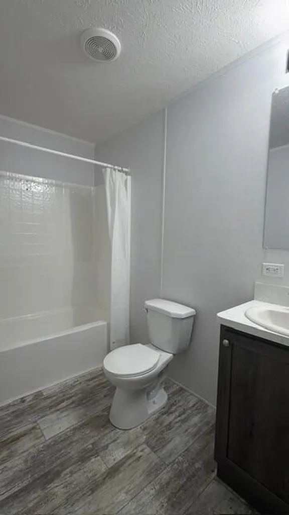 4747 W River Drive NE Plainfield Charter Township MI 49321