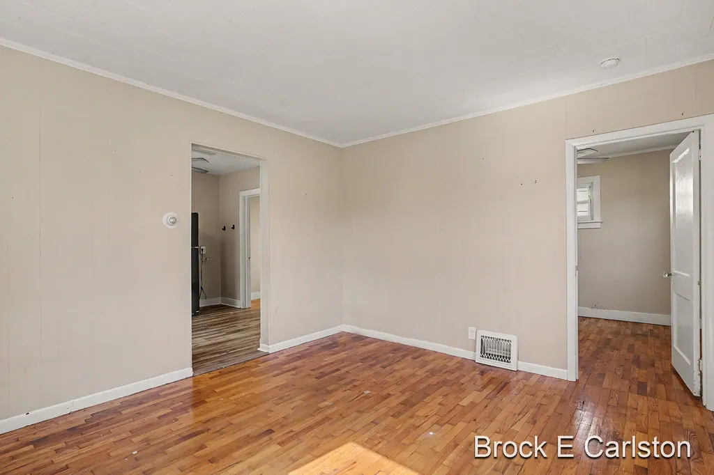 2309 Philo Avenue Muskegon City MI 49441