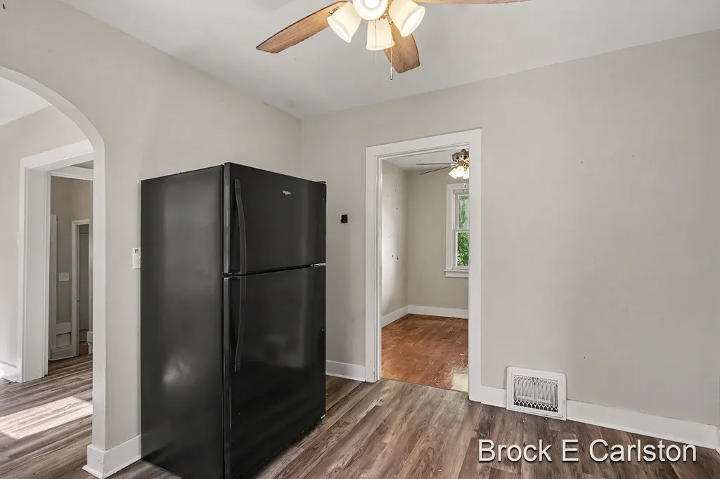 2309 Philo Avenue Muskegon City MI 49441