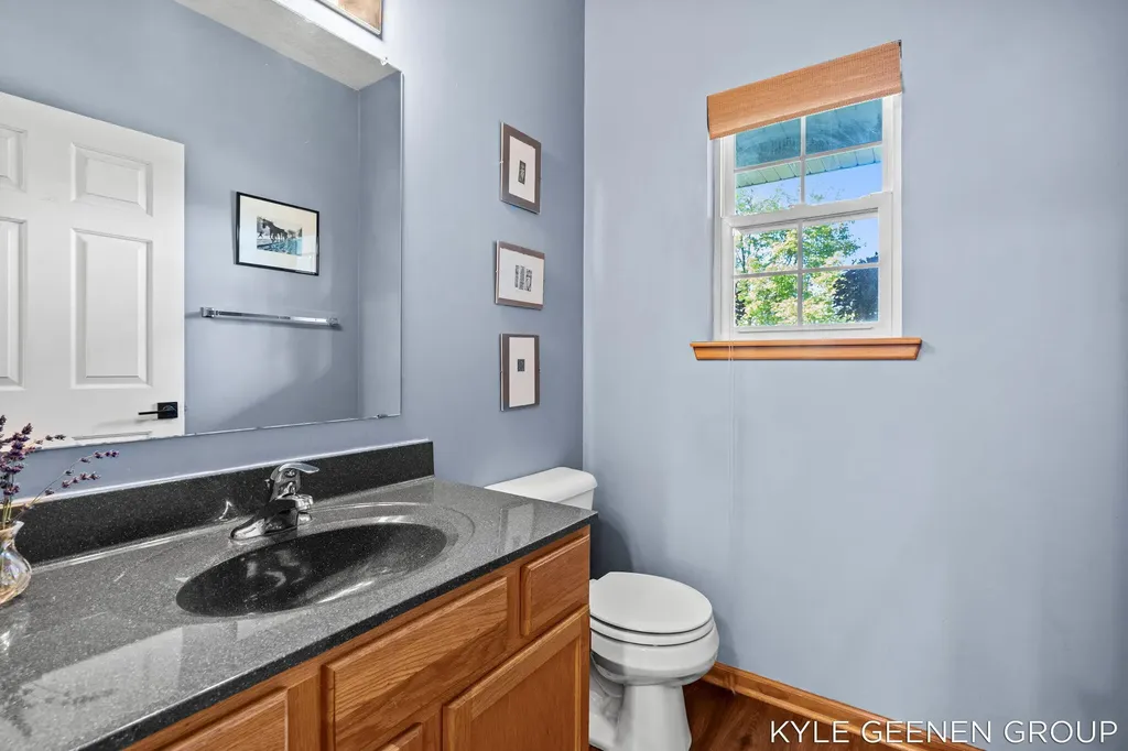 10887 Thornberry Way Holland Charter Township MI 49464