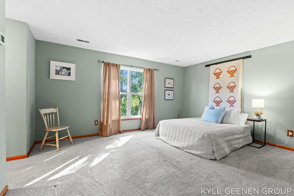 10887 Thornberry Way Holland Charter Township MI 49464