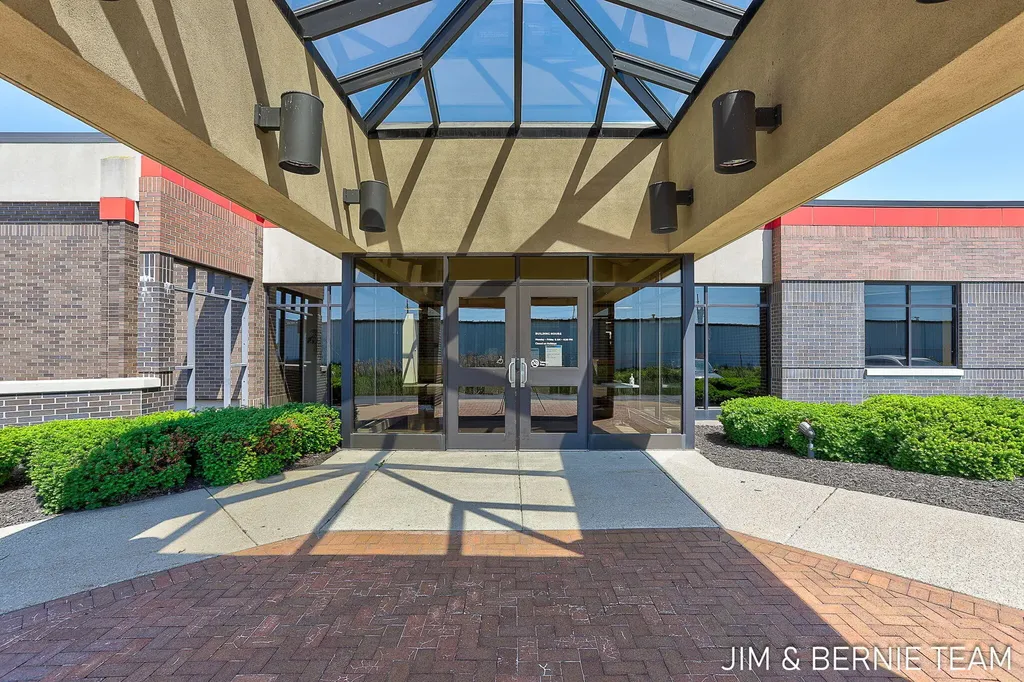 Holland City MI 49423
