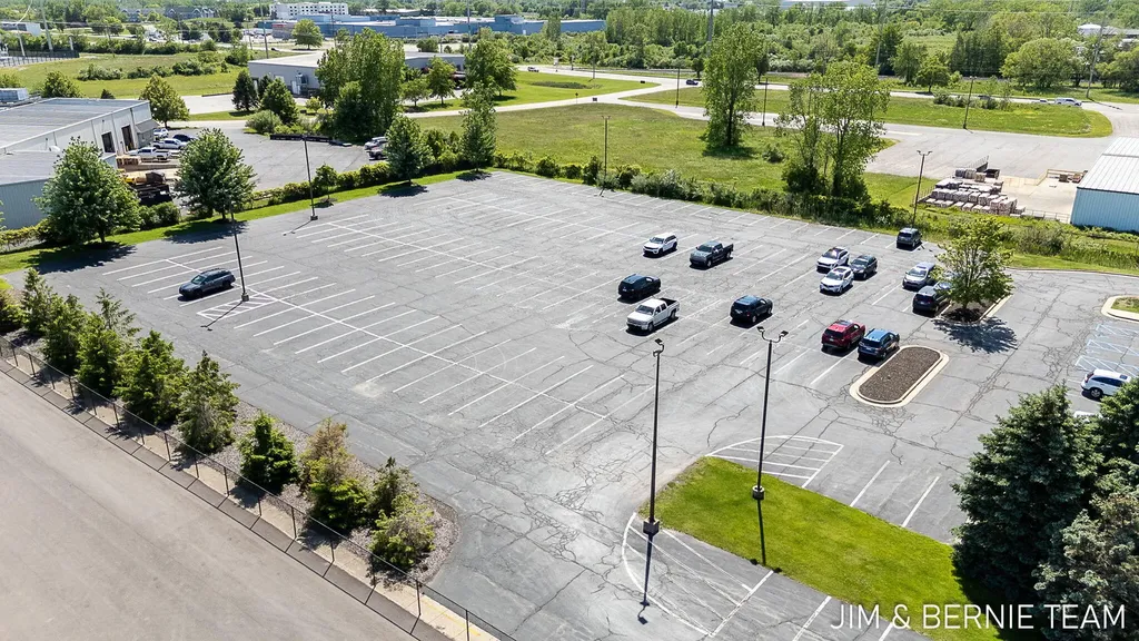 Holland City MI 49423