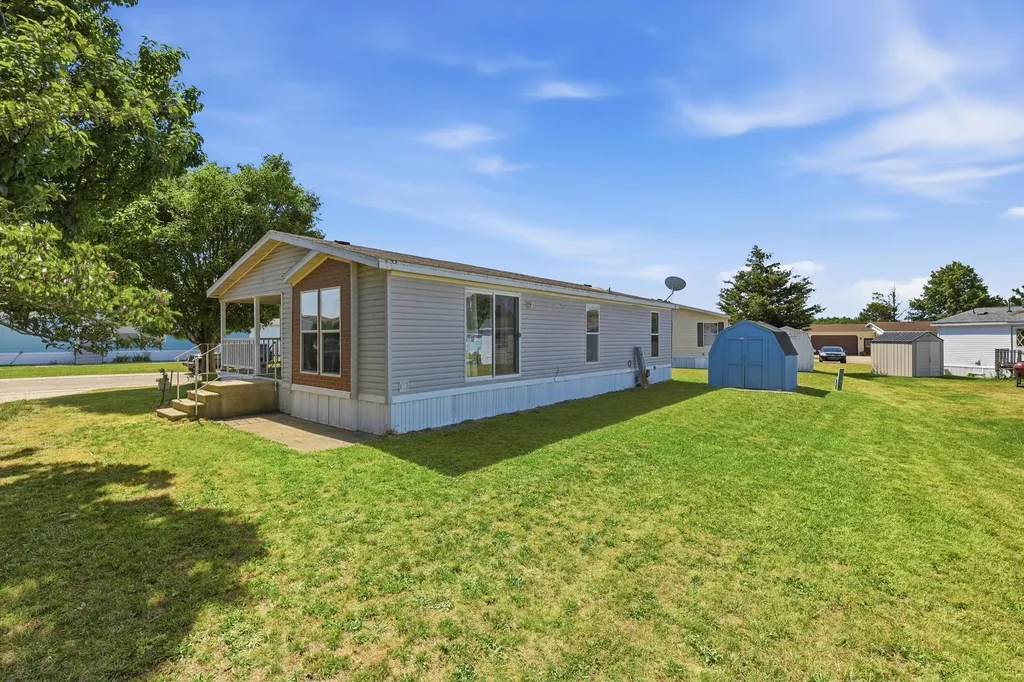 11839 Hidden Harbor Holland Charter Township MI 49424