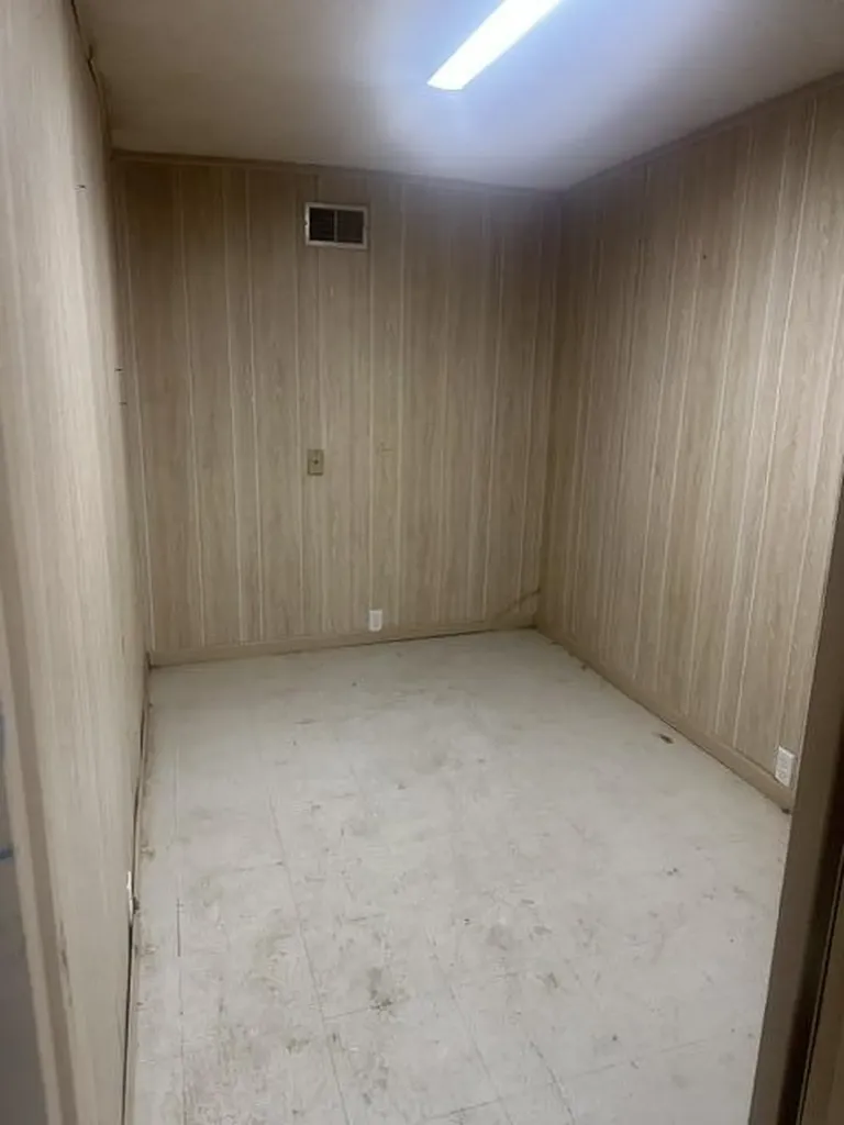 2415 E Laketon Avenue Muskegon Charter Township MI 49442